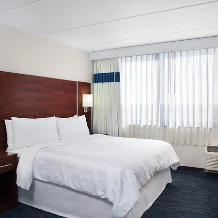 Four Points By Sheraton Fort Lauderdale Airport/Cruise Port Exterior photo